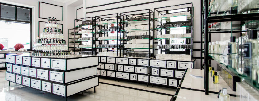 Elitarny perfume launch linii perfum PURE